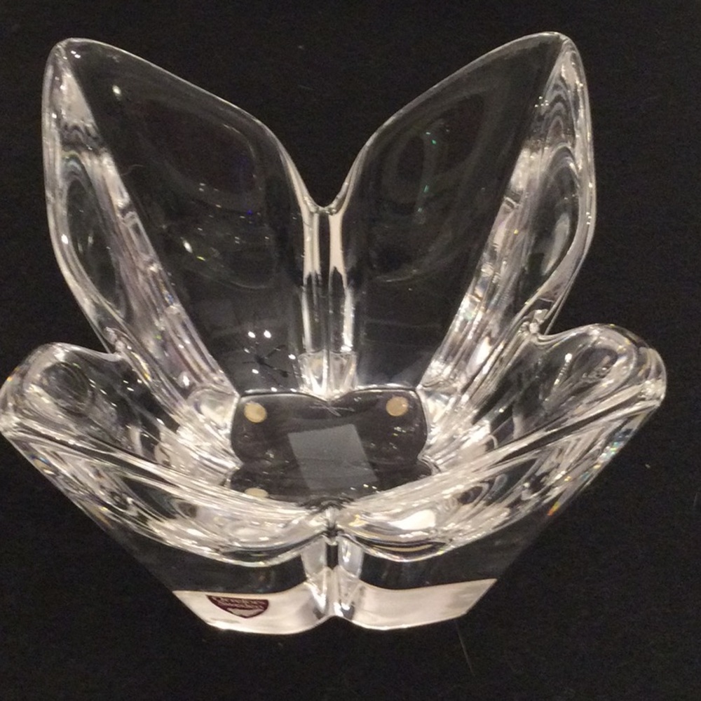 Orrefors Sweden crystal lotus bowl